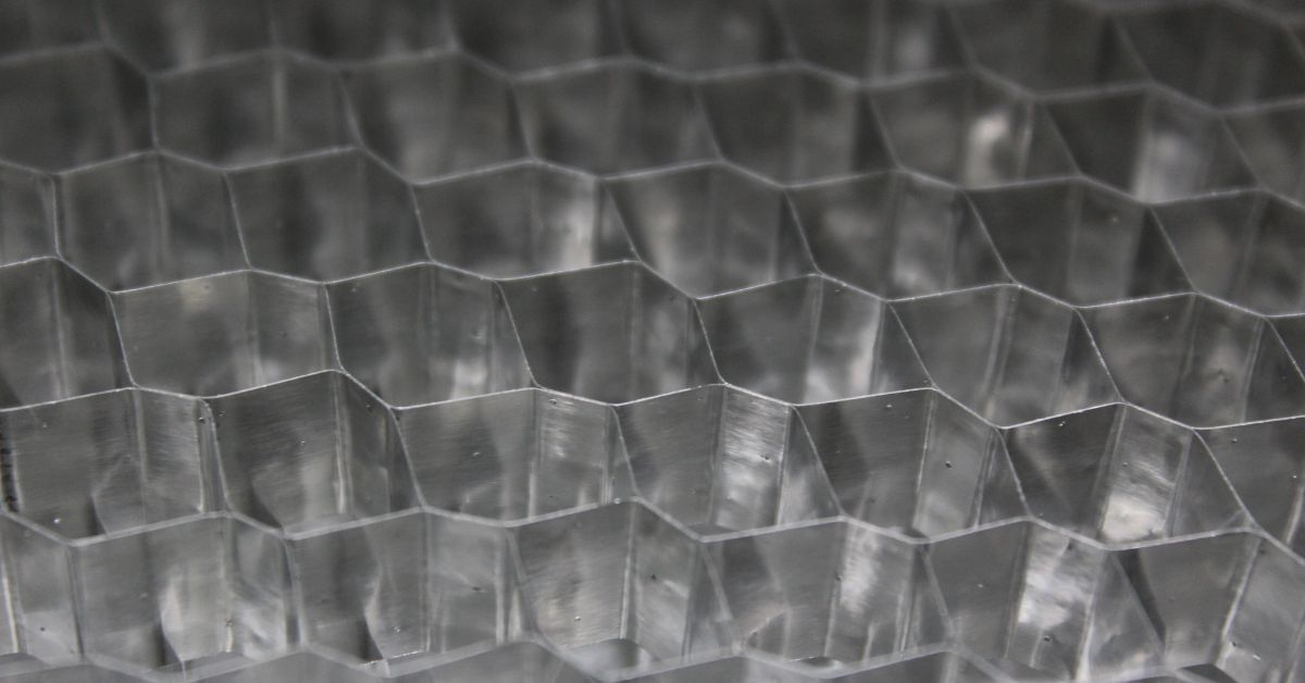 Aluminium honeycomb core